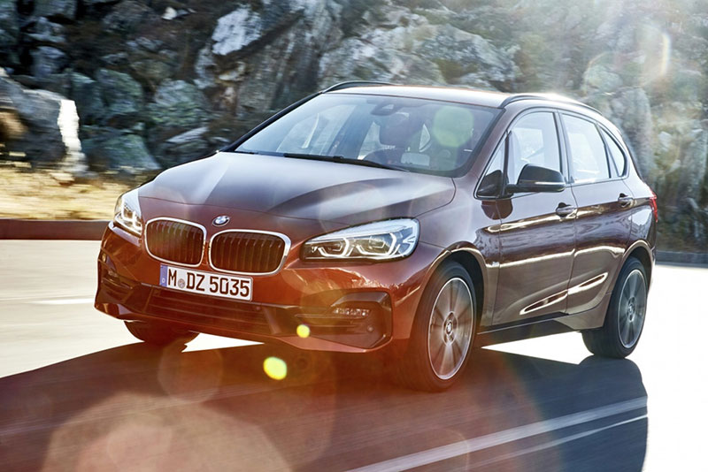 BMW ra mắt bản nâng cấp cho Series 2 2018
